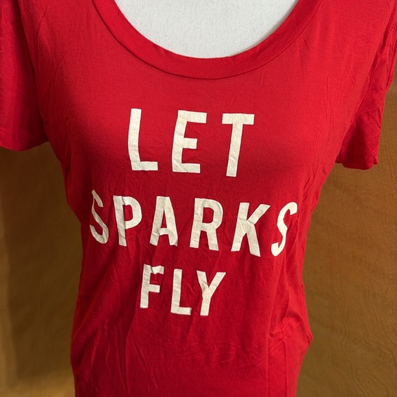 NWT Express Red Let Sparks Fly Soft Shirt Size S - Picture 2 of 12